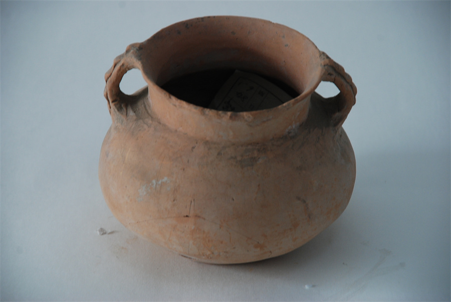 马家窑文化马厂类型双耳彩陶罐